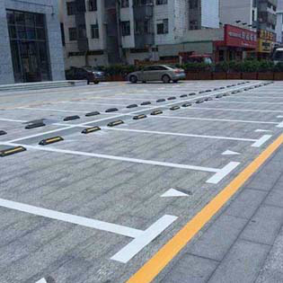 哈爾濱停車場道路、地下停車場標線